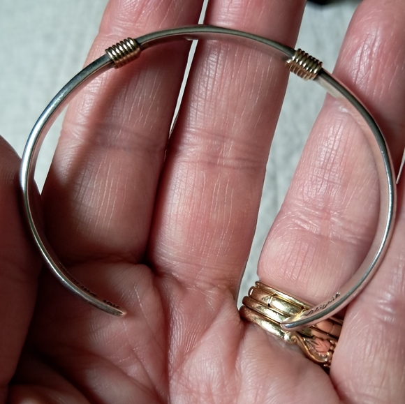 Vintage Solid Sterling Silver 18kt Yellow Gold Hallmarked Signed Abigail Cuff - Picture 10 of 10